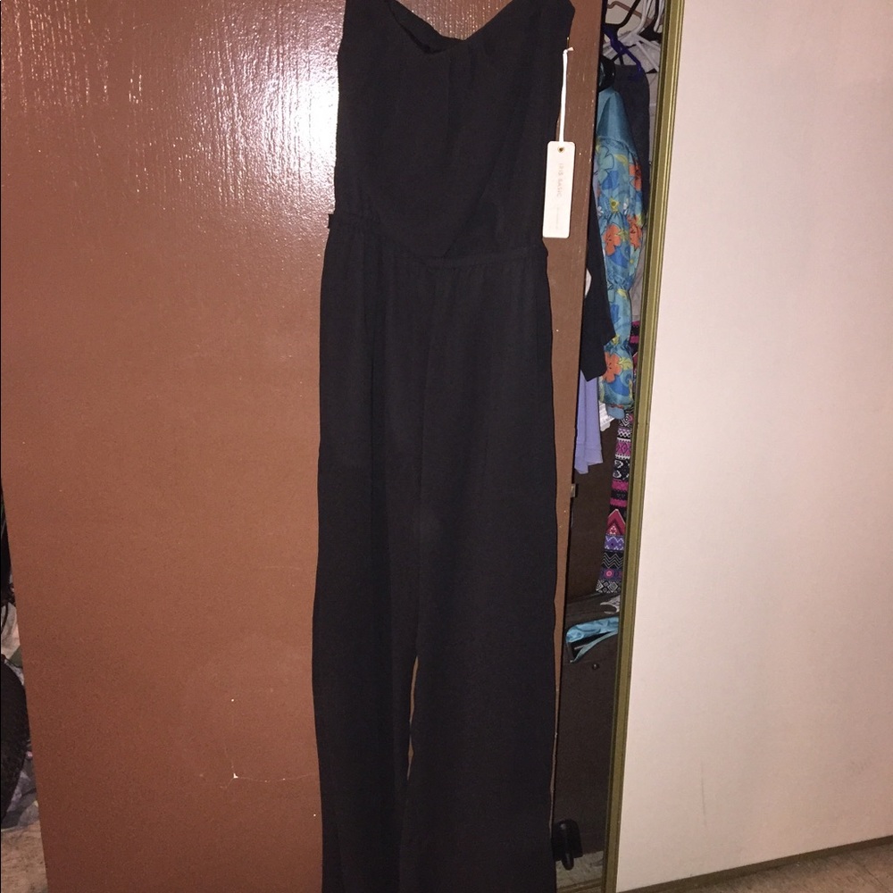 Super cute jumpsuit BRAND NEW😍😍